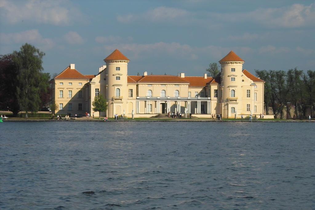 Keramik Hotel Rheinsberg Exterior foto